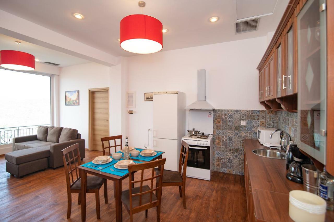 Calypso Apartments Вати Екстериор снимка